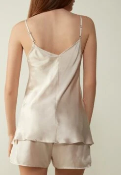 Intimissimi Verkäufe -Intimissimi Verkäufe 54af2b590b094fdab56797761d24eb38